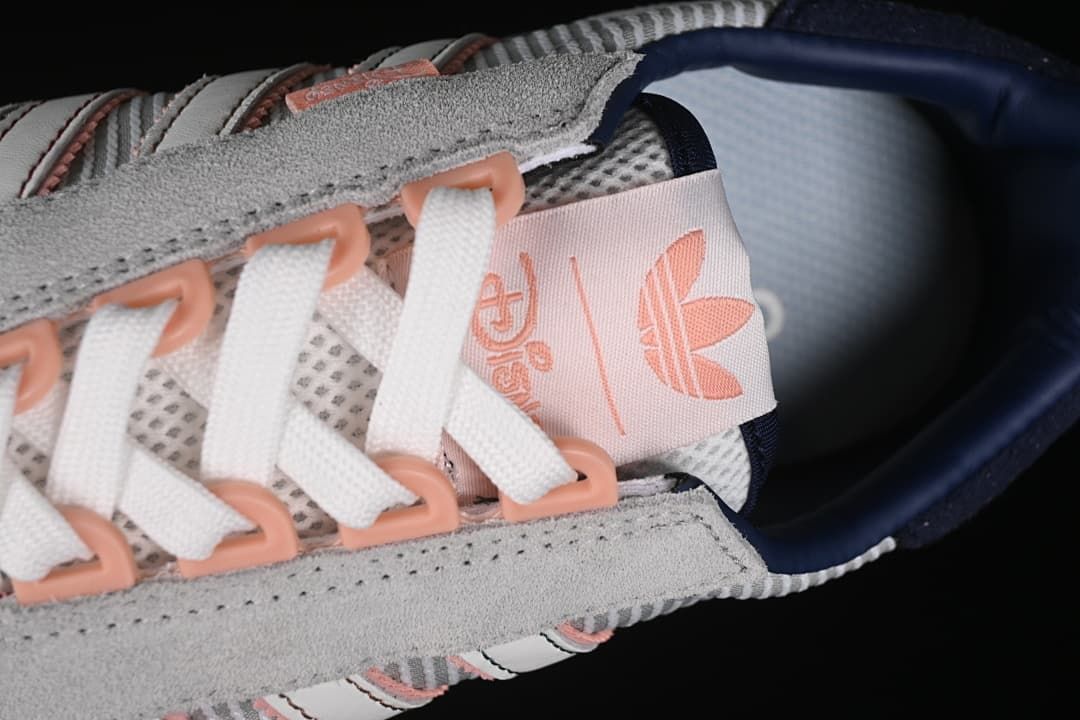 adidas Retropy E5 JR0107 Sneakers Gray Pink