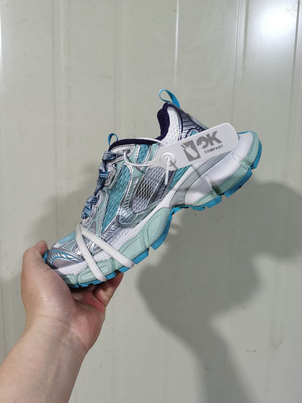 4095 Mesh Sneakers in Light Blue, White and Purple