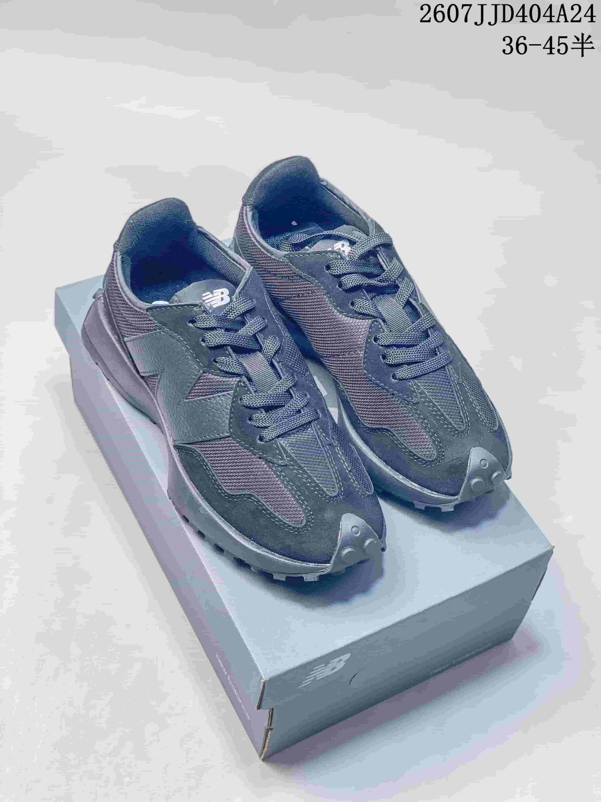 New Balance 327 Low-Top Sneakers Black