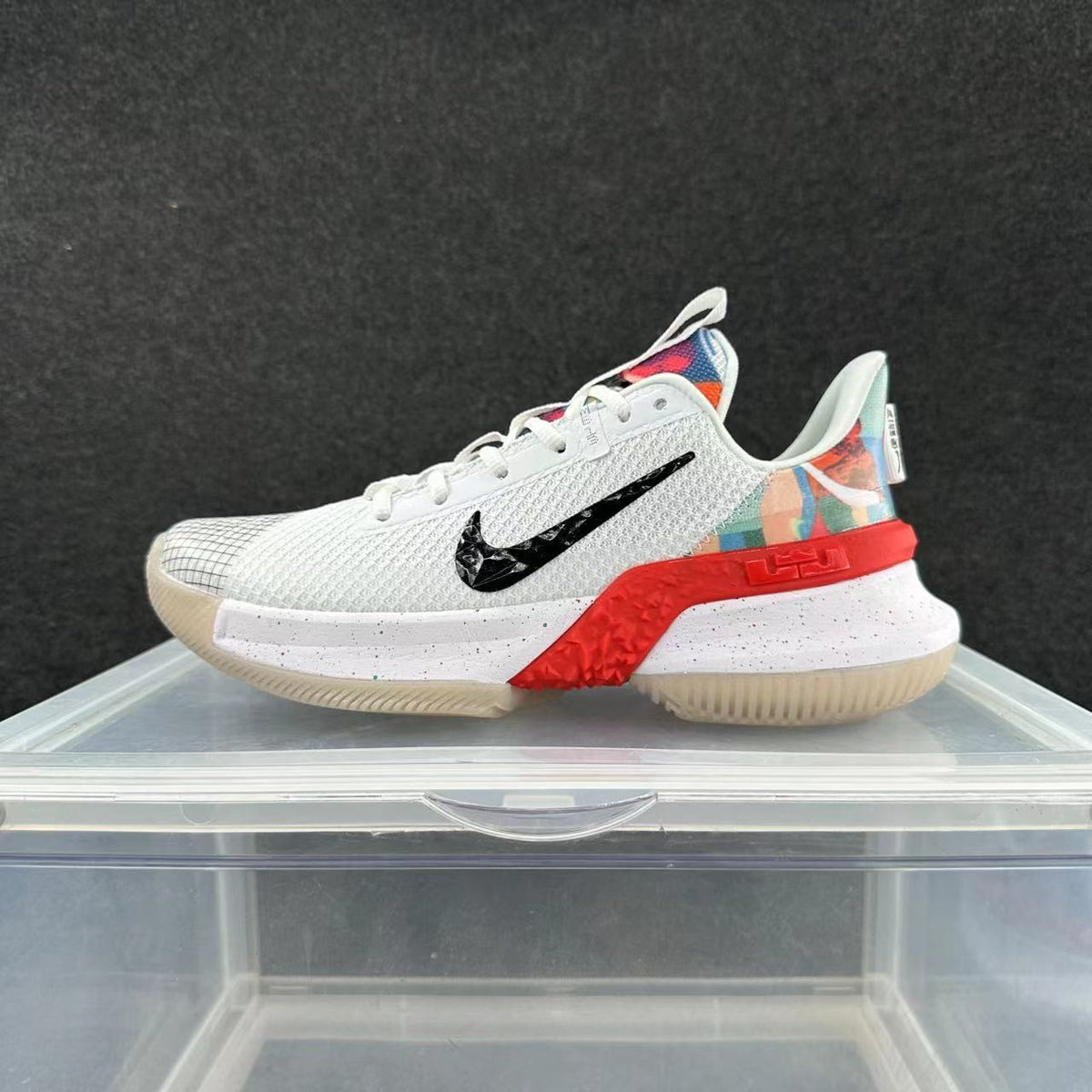 Nike LeBron Witness Basketball Shoes White Black Red