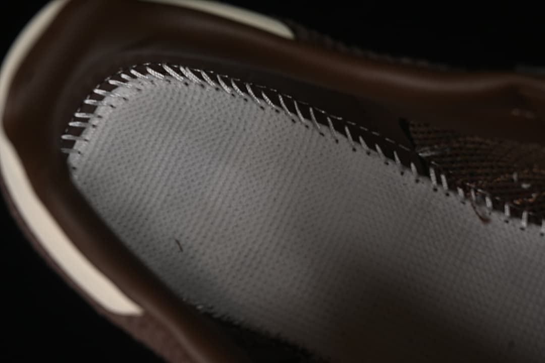 adidas Samba OG JI3184 Brown Sneakers