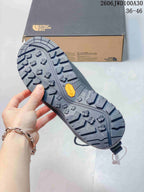 The North Face GLENCLYFFE Low-Top Hiking Shoes, Olive Gray