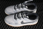 Nike SB Dunk Low Sneakers in Graphite Gray