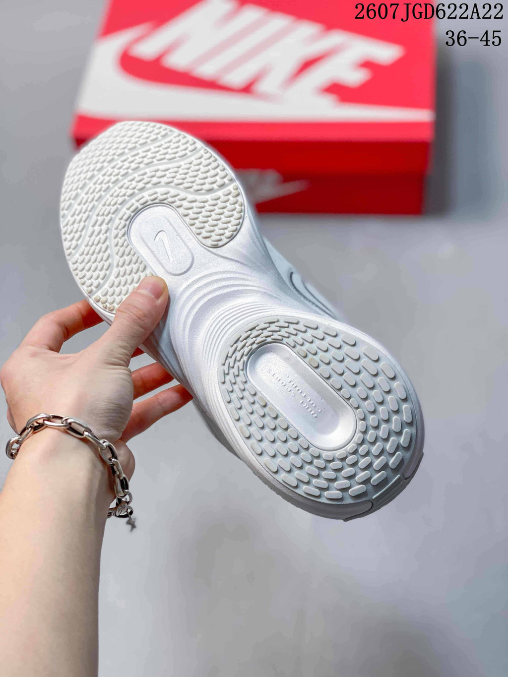 Nike Uplift SC Low-Top Sneakers White 712220WPR