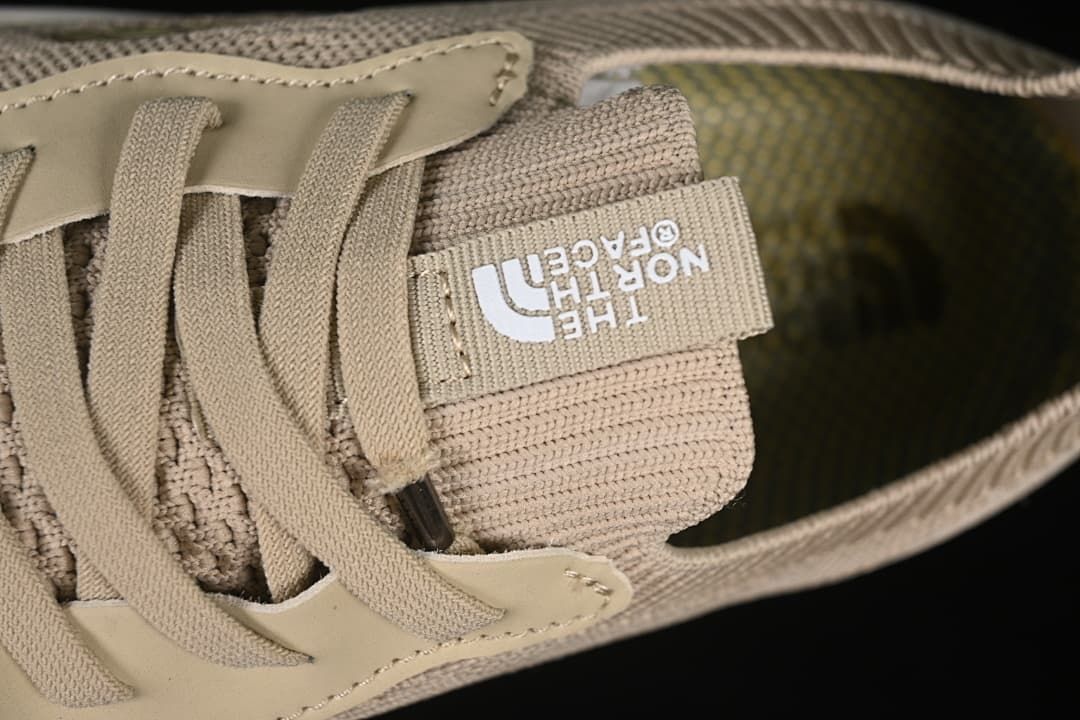 The North Face NF0A8AD94QI-082 Sand Low-Top Shoes