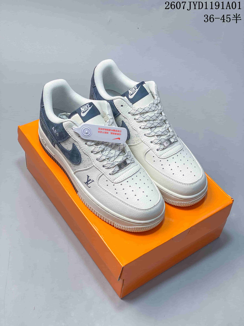 Nike Air Force 1 ’07 Low White and Navy Sneakers KG6699-F50