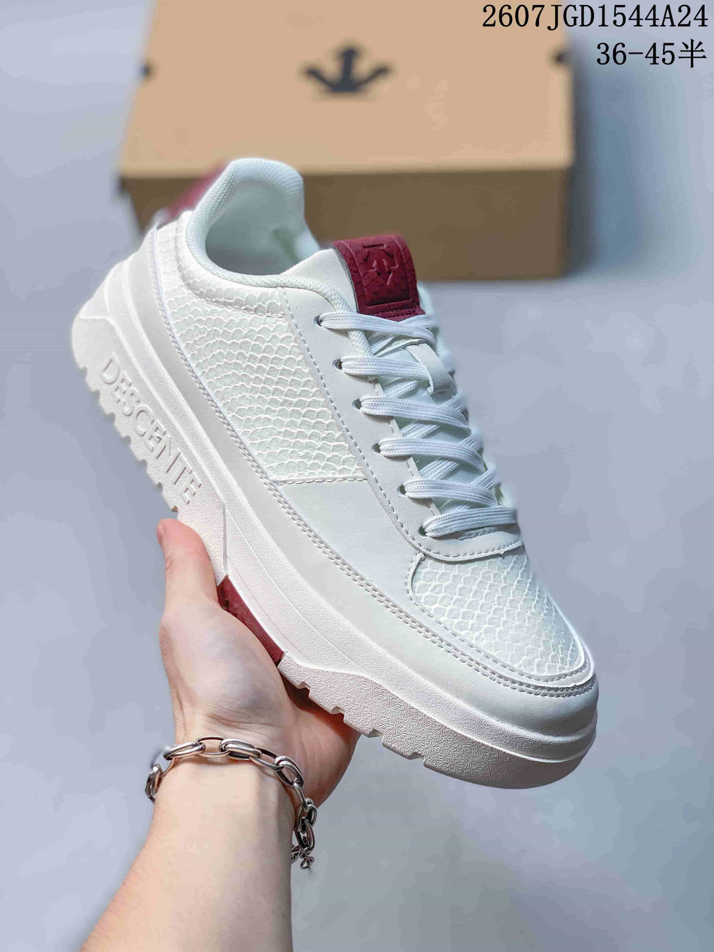DESCENTE Dualis DE Board White Low-Top Sneakers