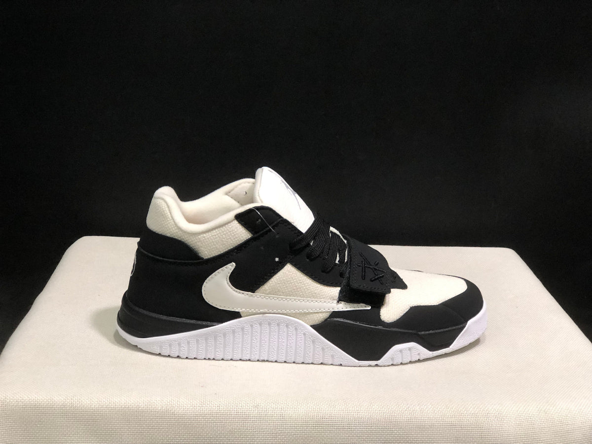 Jordan Jumpman Jack Travis Scott Sneakers Black/White DR8317-002
