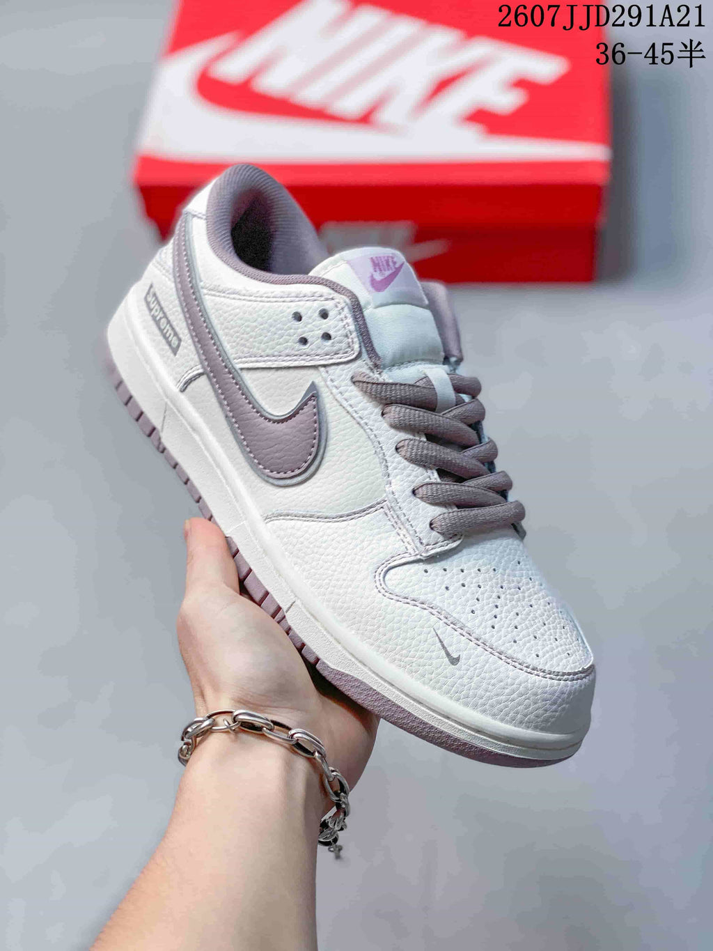 Nike SB Dunk Low Pro White Gray Sneakers 2607JJD291A21