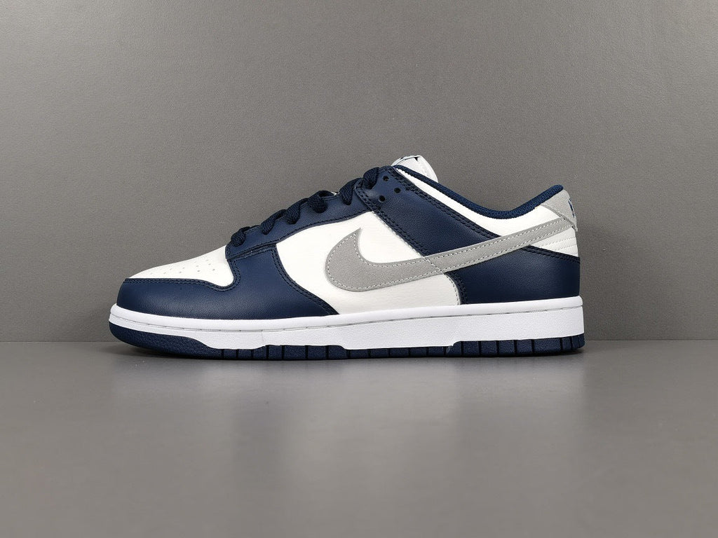 Nike Dunk Low Midnight Navy Sneakers FD9749-400