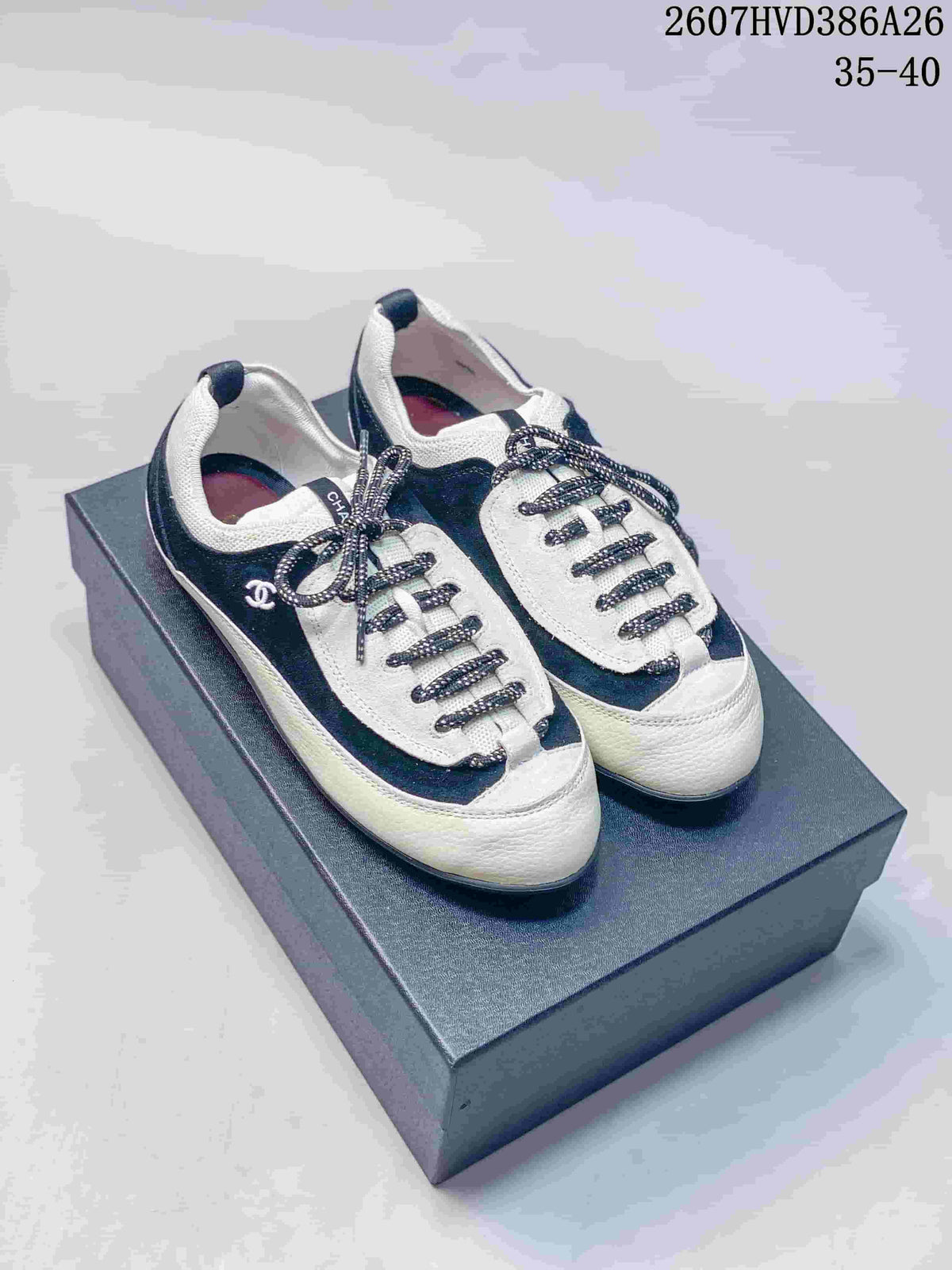 Chanel 26SS Black and White Low-Top Sneakers 2607HVD386A26