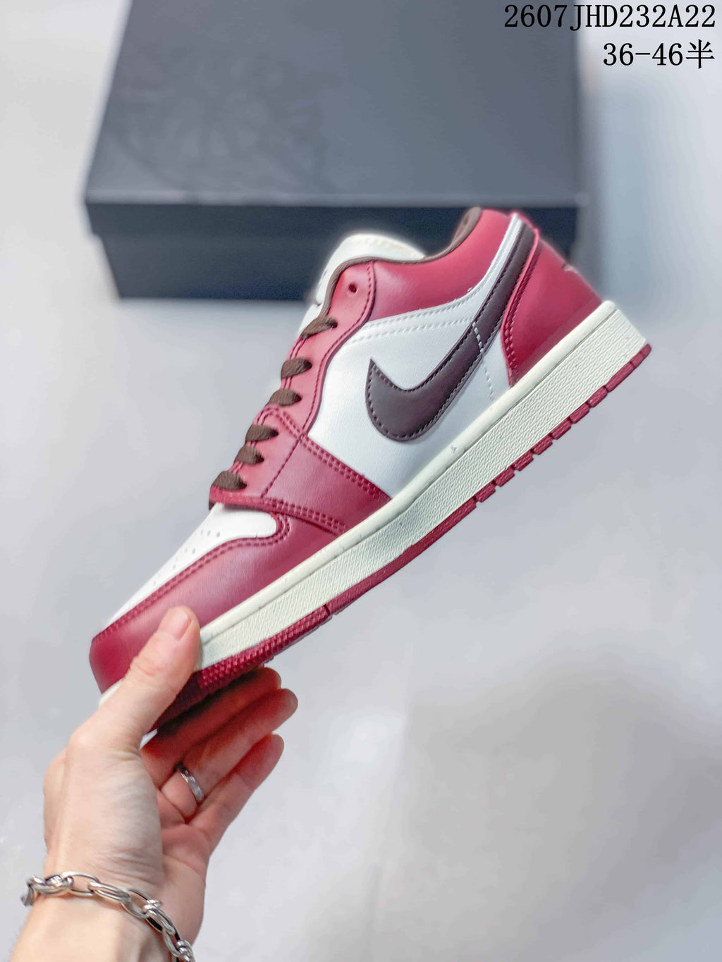 Nike Air Jordan 1 Low Red White Sneakers IX5004-121