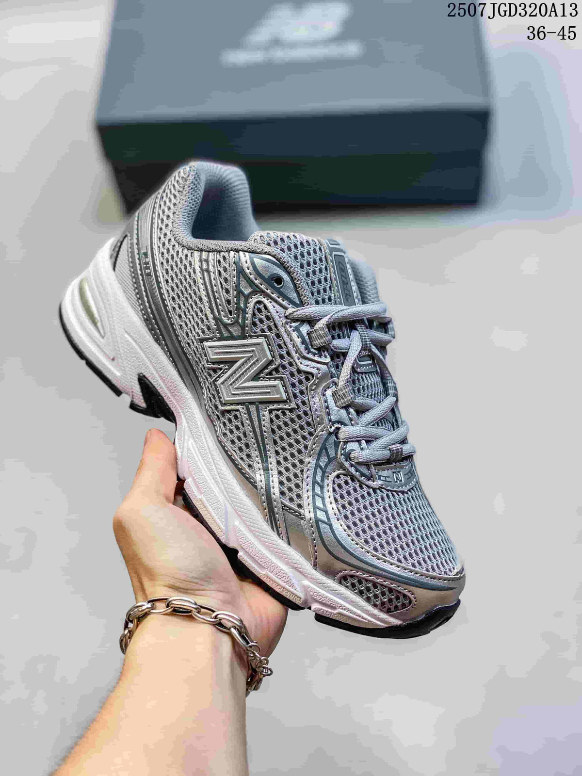 New Balance 740 Grey Silver Retro Running Sneakers U740NW2