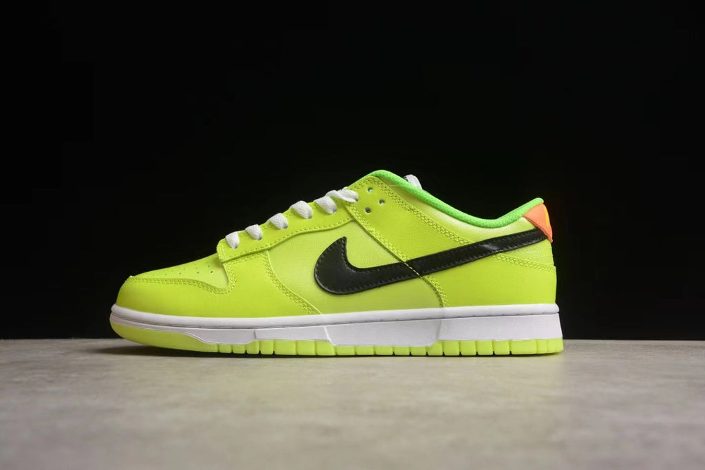 Nike SB Low Sneakers Volt Green Black FJ4610-702