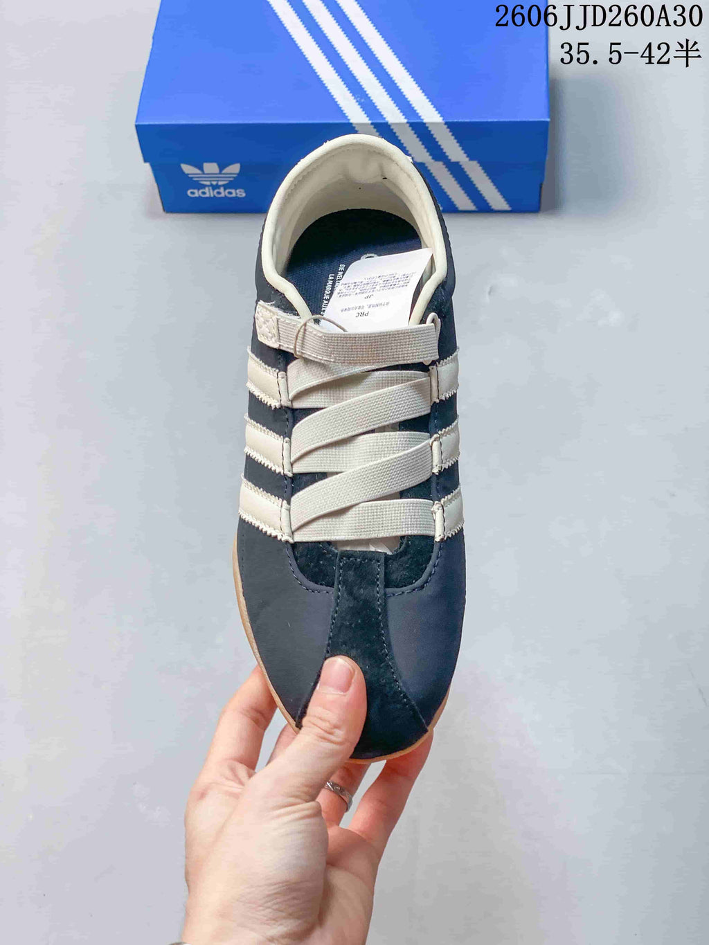 adidas Originals Tokyo MJ Women’s Low-Top Sneakers, Navy and Cream