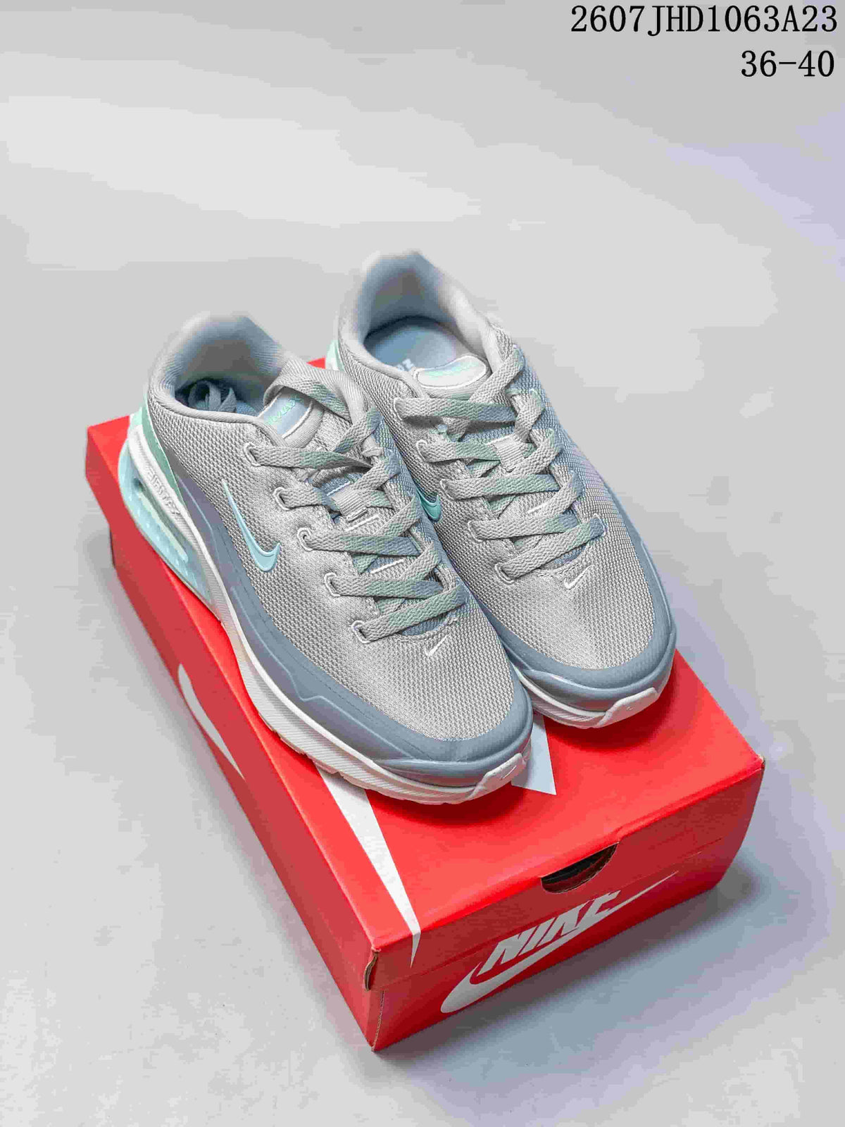 Nike Air Max Viva Sneakers Gray Turquoise 712330TIT