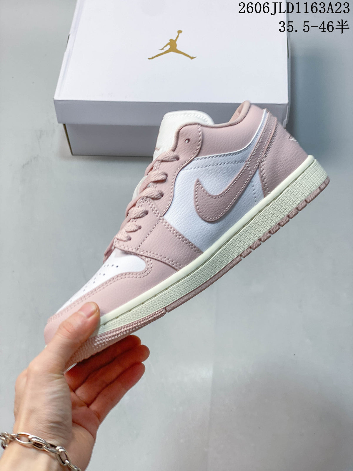 Jordan Air Jordan 1 Low Pink and White Sneakers IX5004-121