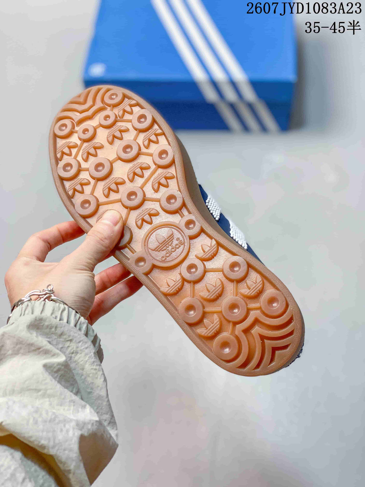 Adidas Gazelle Sneakers Blue White Gum Sole 2607JYD1083A23