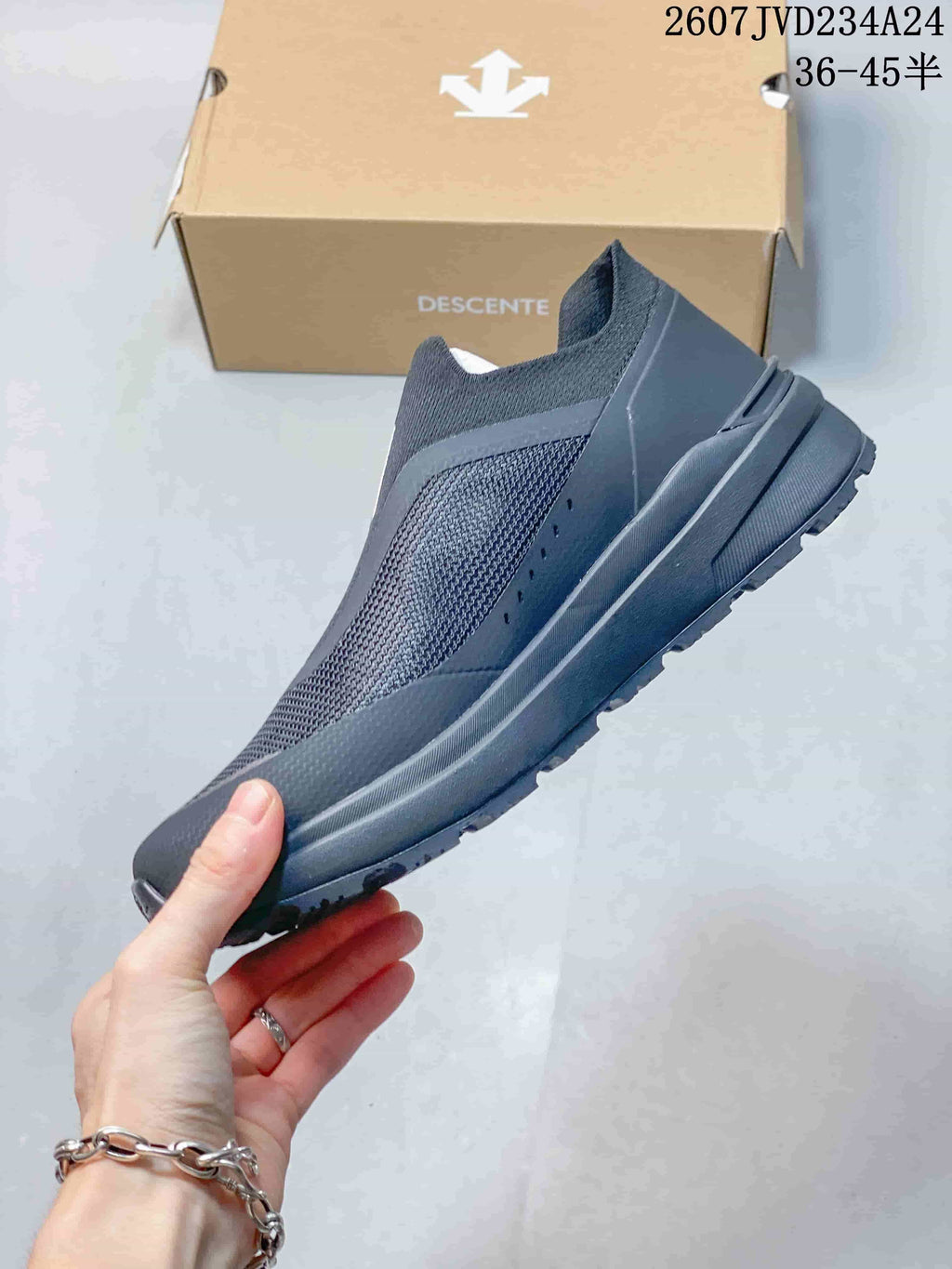DESCENTE DUALIS PRIMER Slip-On Sneakers Dark Gray