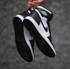 Air Jordan 1 High 85 Black White BQ4422-001 Sneakers