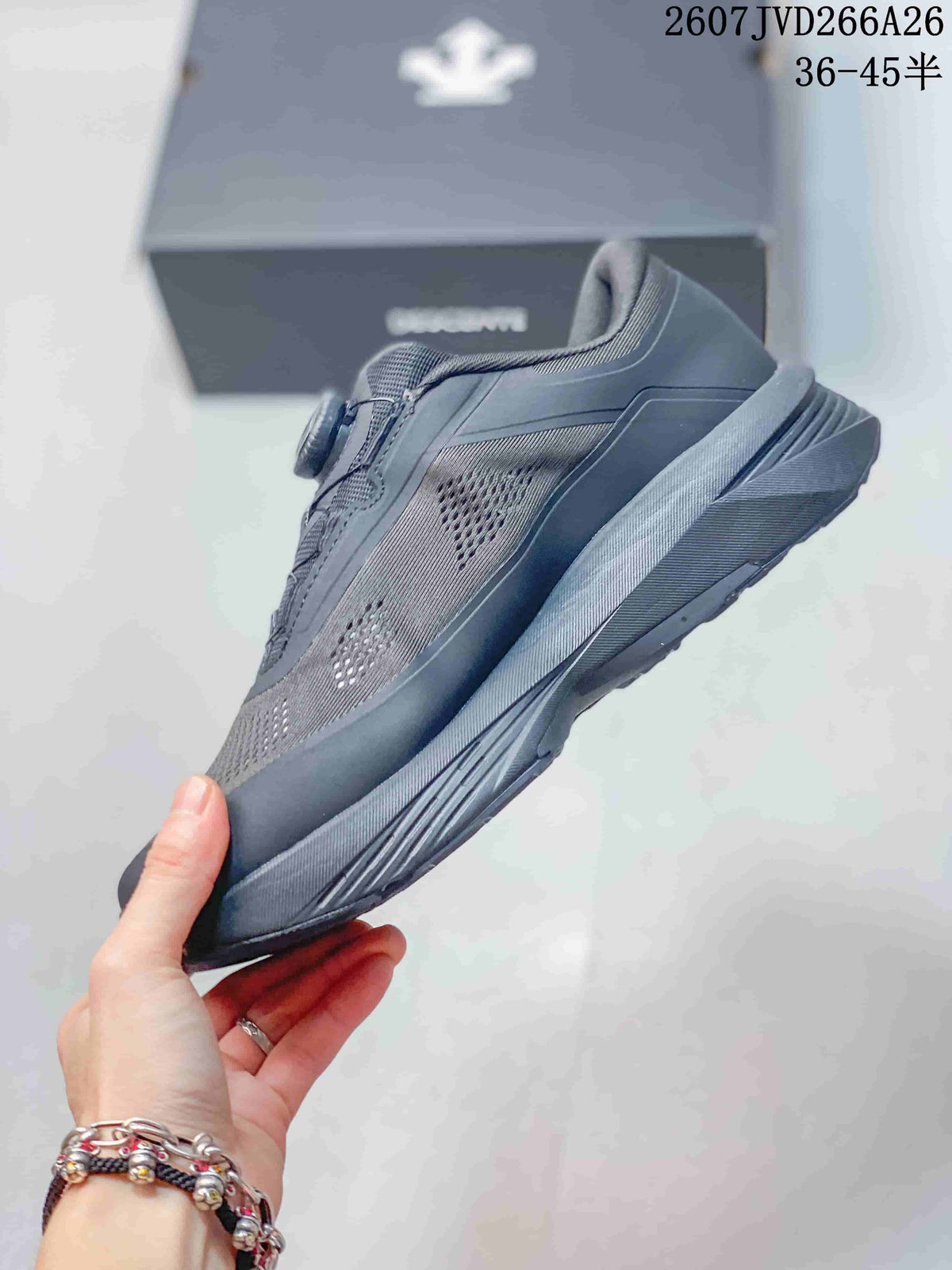 Descente Traxis Urban Outdoor Sneakers Dark Gray 2607JVD266A26
