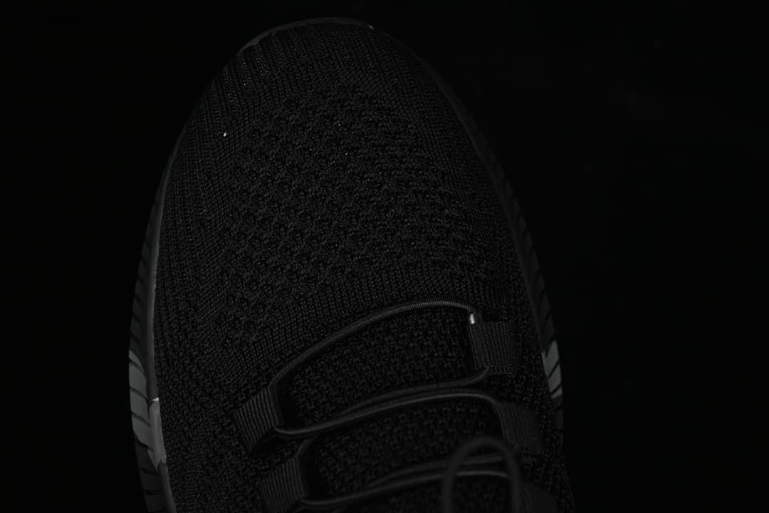 The North Face 8912 Black Casual Outdoor Sneakers