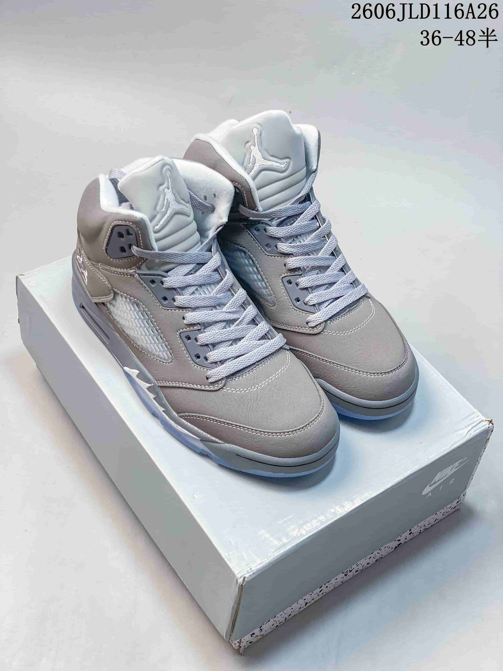 Jordan Air Jordan 5 Retro High Top Sneakers