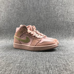 Jordan 1 Mid SE Pink Sneakers 852542-600