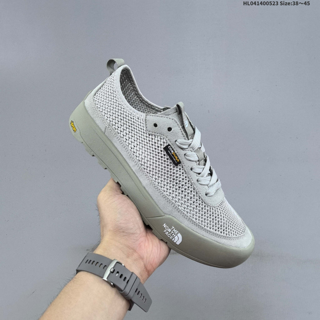 The North Face Clyffe Low-Top Sneakers in Light Gray