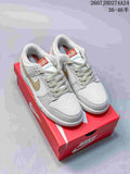 Nike SB Dunk Low Pro Low-Top Sneakers White Gold