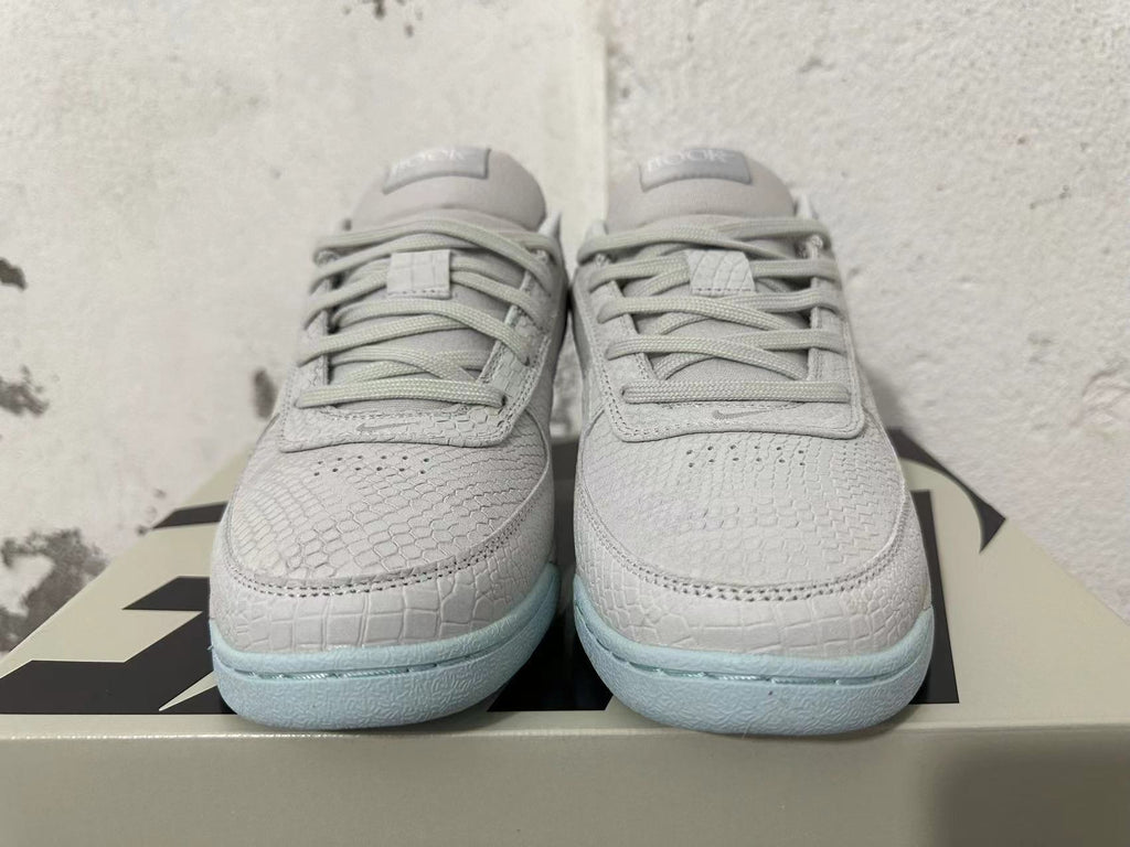 Nike Low-Top Sneakers in White, Gray and Pale Blue