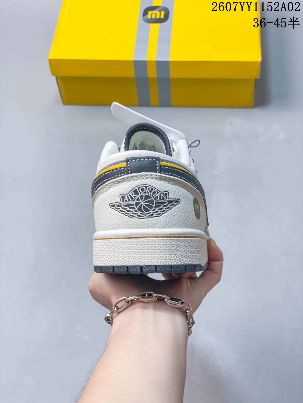 Jordan Air Jordan 1 Low SU7 Ultra Grey Sneakers