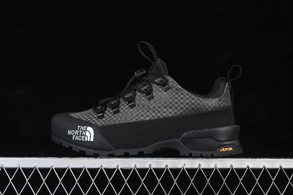 The North Face Glenclyffe Low Hiking Sneakers, New Taupe Green/Cavern