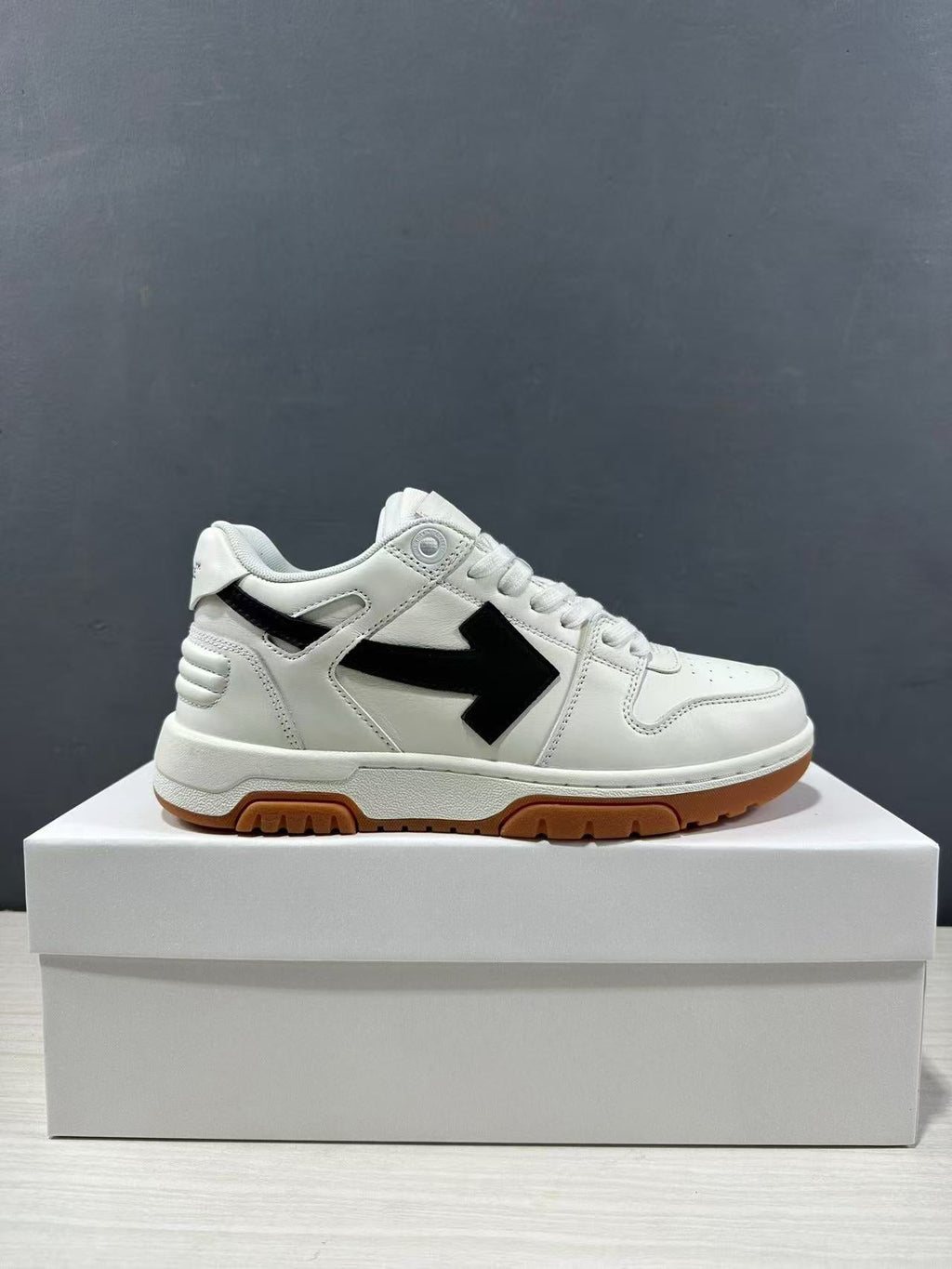 Off-White Out Of Office Sneakers White Black OMIA189C99LEA0110110