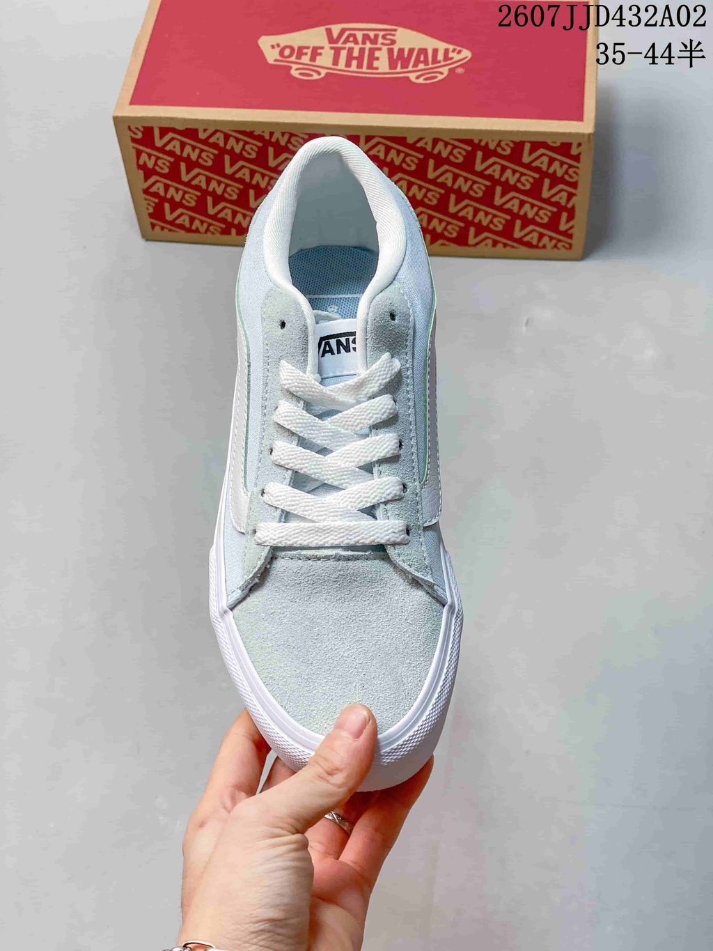 Vans Vero LS Low-Top Sneakers in Light Blue and White
