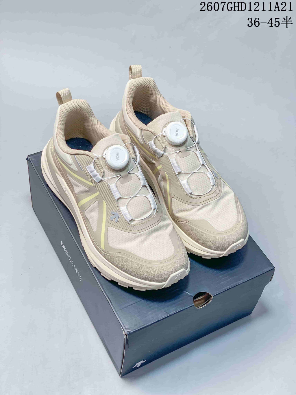 DESCENTE LAVITATE WIRE 3.0 Low-Top Sneakers
