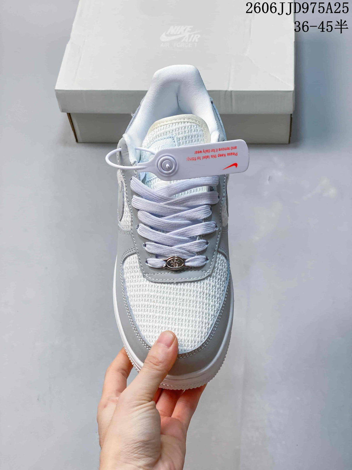 Nike Air Force 1 '07 Low Sneakers Light Grey White JD975A25