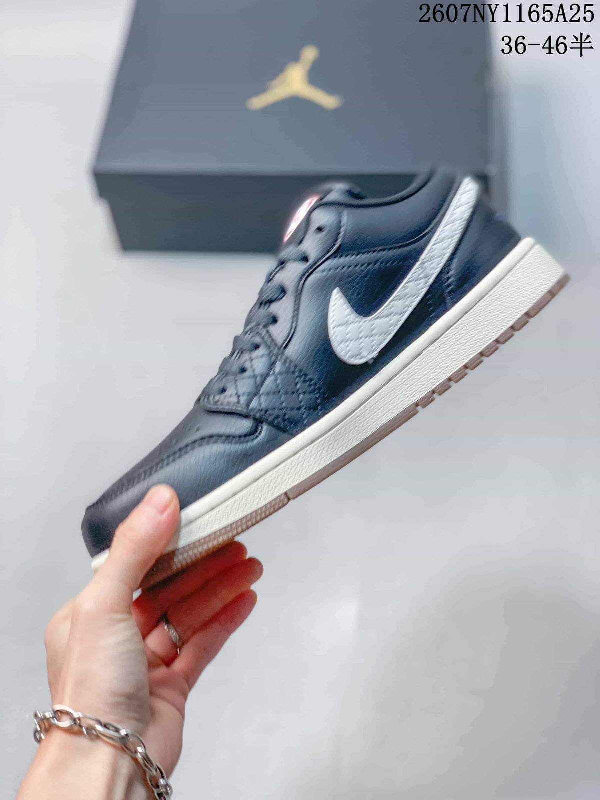 Jordan Air Jordan 1 Low Black White Sneakers