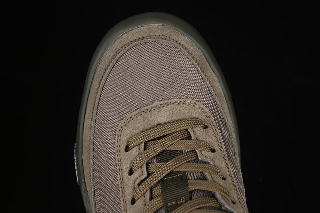 The North Face NF0A8AD94QI-080 Khaki Low-Top Shoes