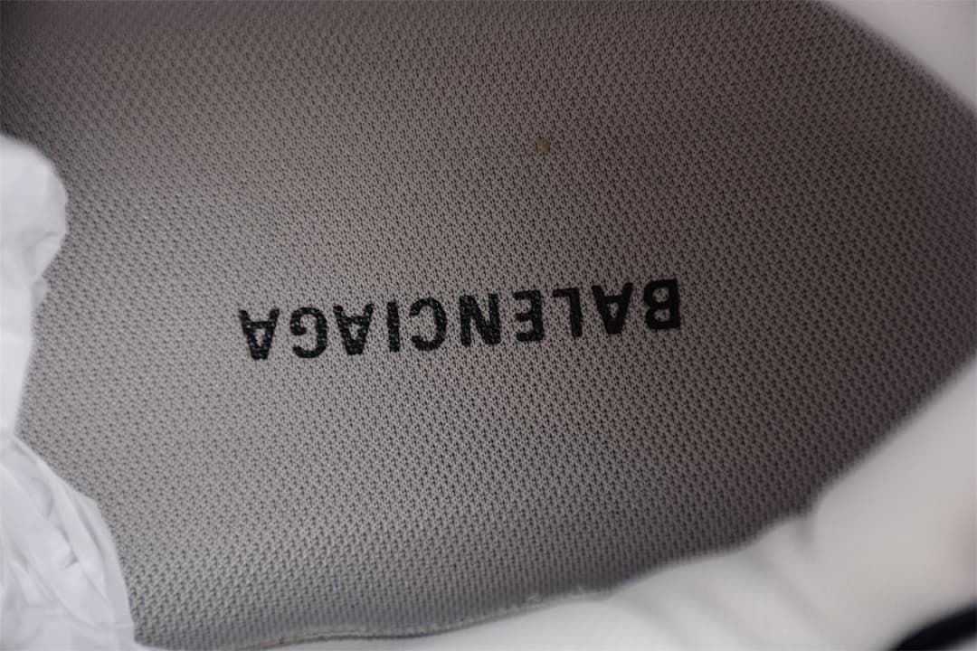 Balenciaga Runner Sneakers Grey White Black 772774