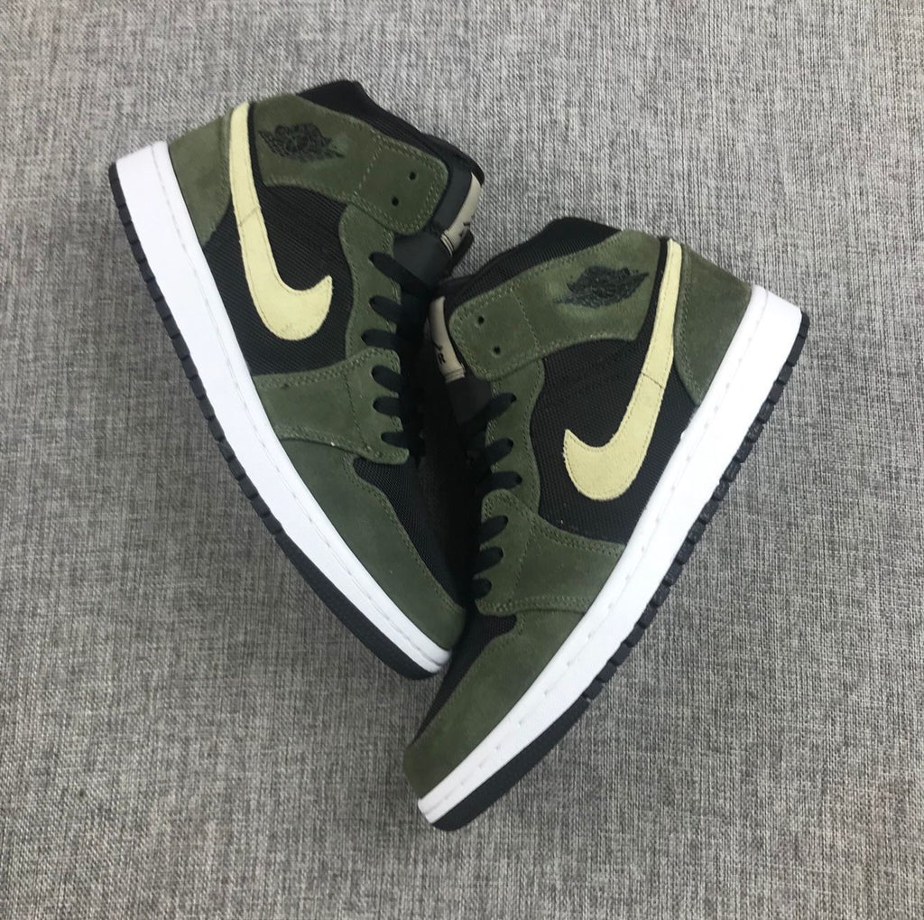 Air Jordan 1 Mid Sneakers Olive Green BQ6472-030