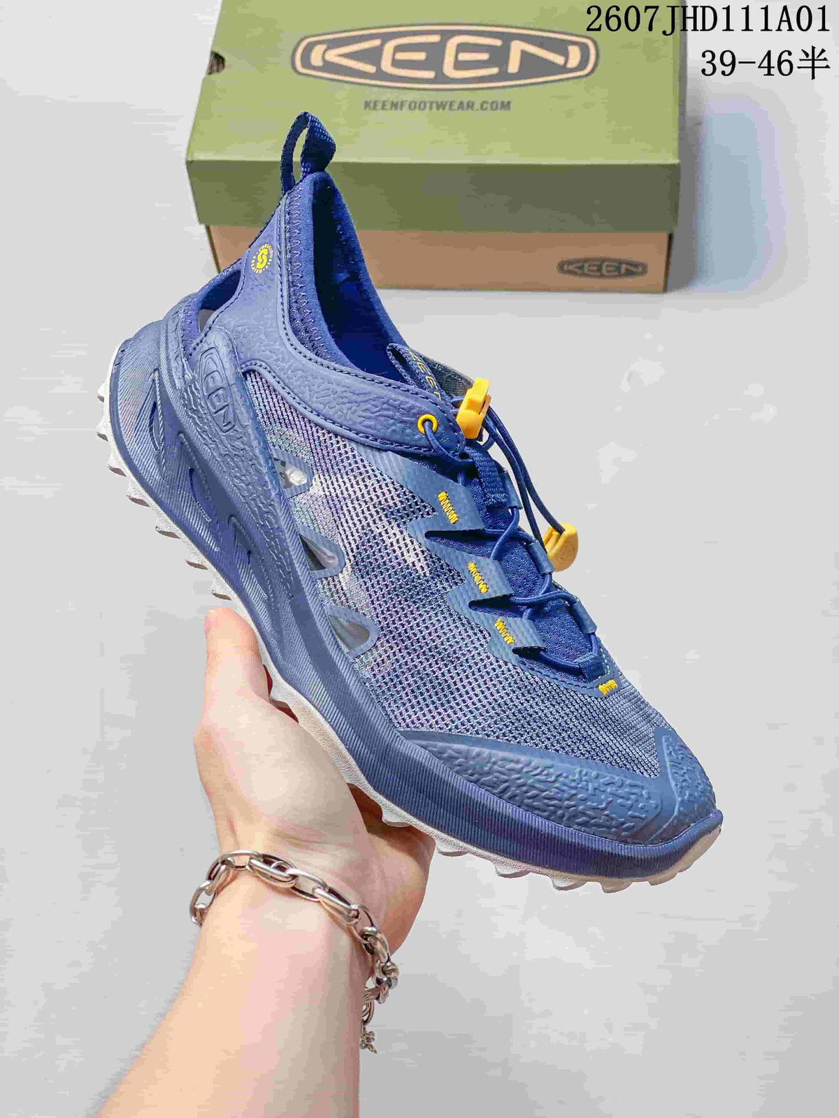 KEEN Zionic ADV Low-Top Hiking Shoes in Blue