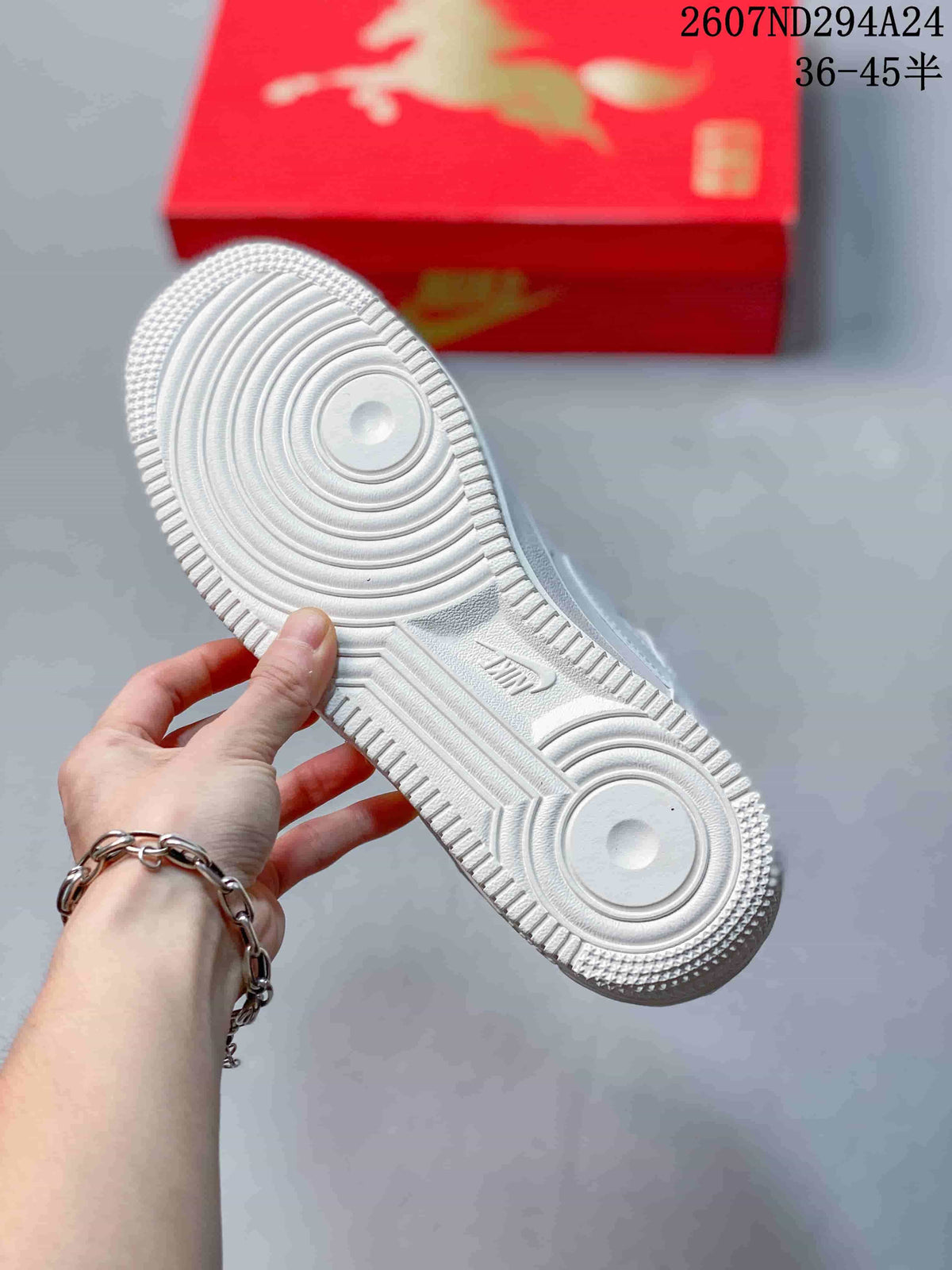 Nike Air Force 1 '07 Low White Sneakers