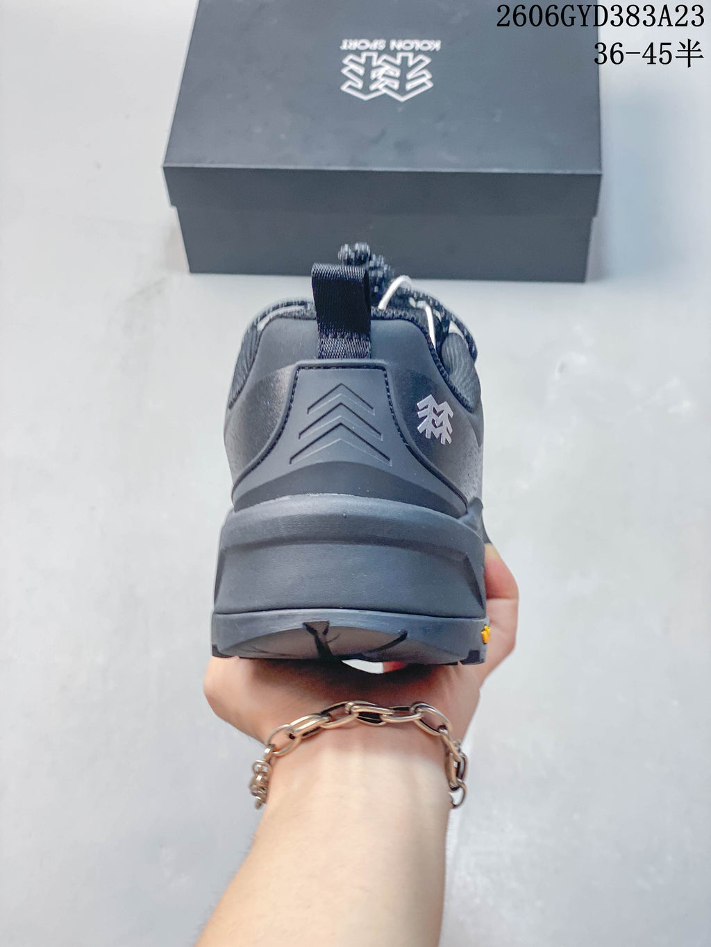 Kolon Sport MA Approach Venti Mega Low-Top Hiking Shoes