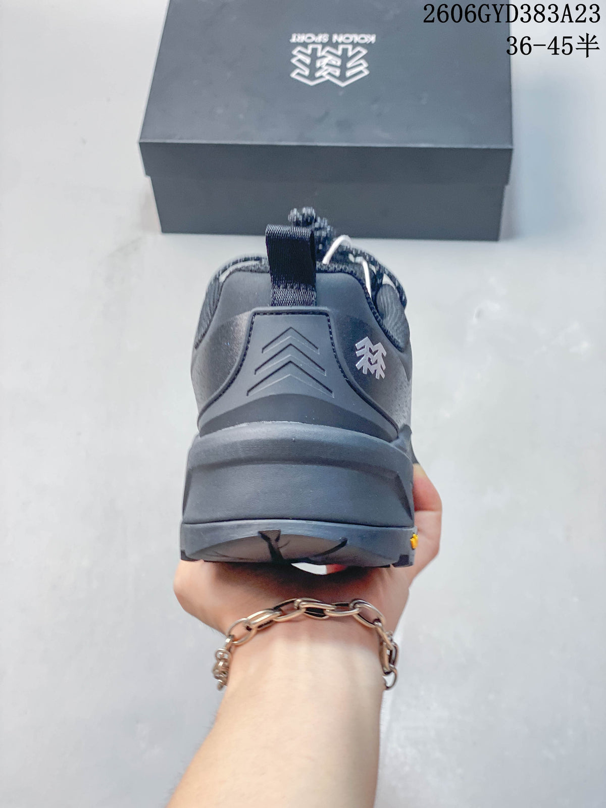 Kolon Sport MA Approach Venti Mega Low-Top Hiking Shoes
