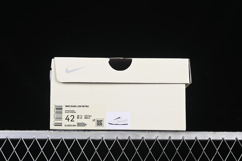 Nike Dunk Low Stüssy White Grey Sneakers DJ2024-054