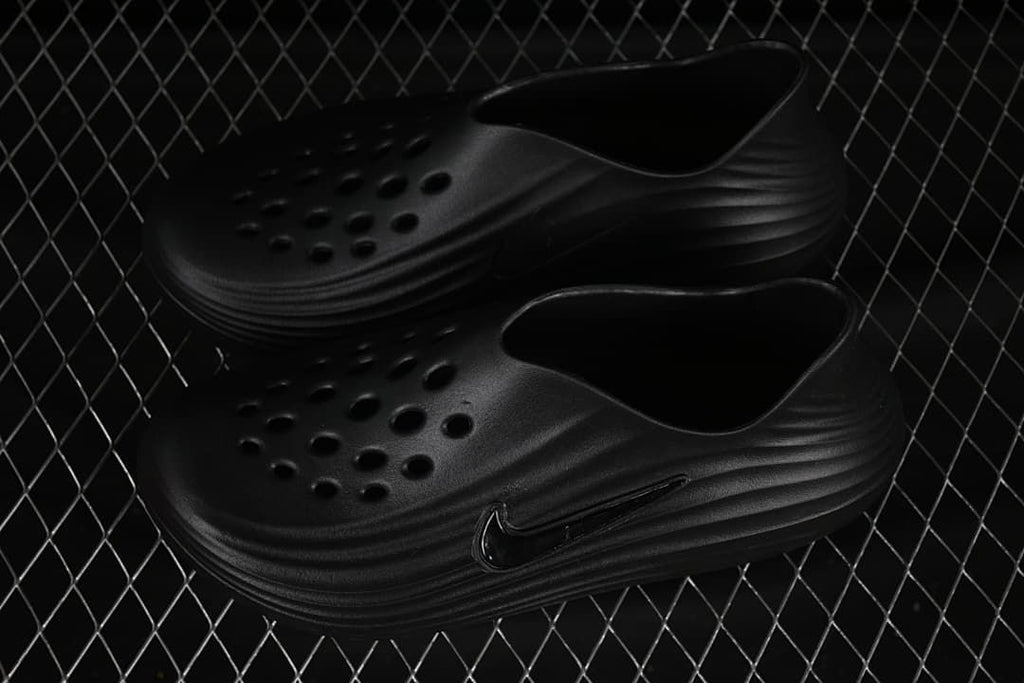 Nike ReactX Rejuven8 Black Slides HV5060-001
