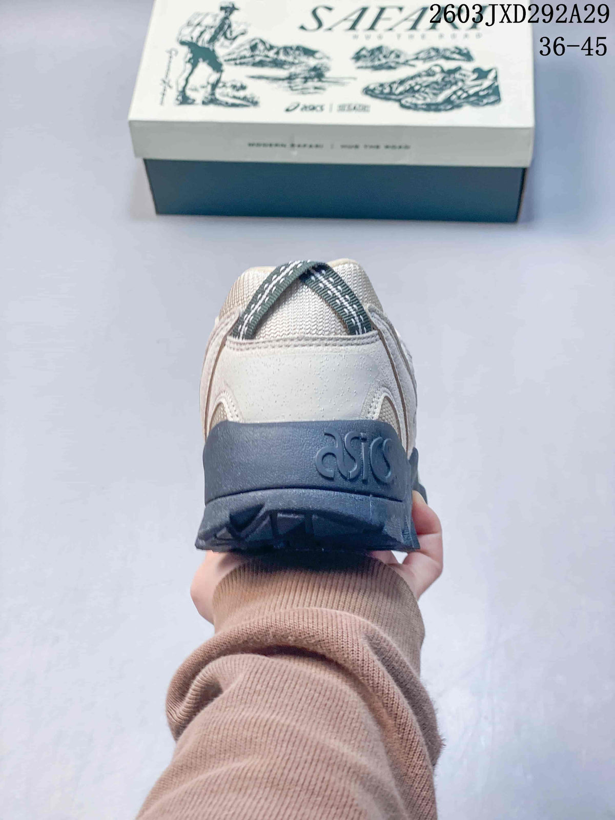 ASICS Gel-Pickax Outdoor Sneakers Cream Navy 1203A983-020