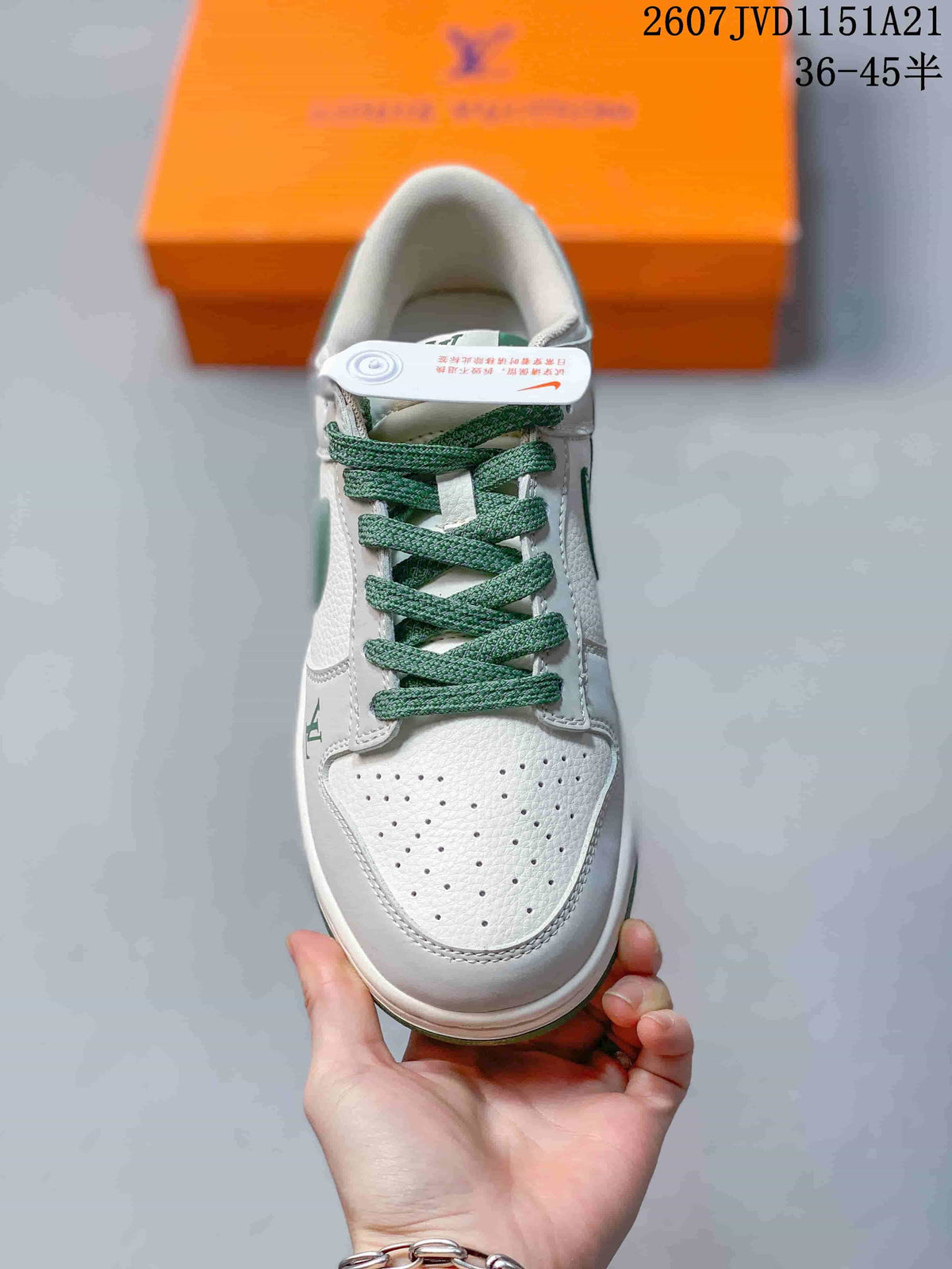 Nike Dunk Low Retro White Green Sneakers 2607JVD1151A21