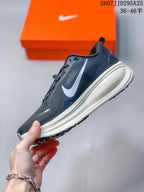 Nike Vomero 18 Running Sneakers Black White TD295A25